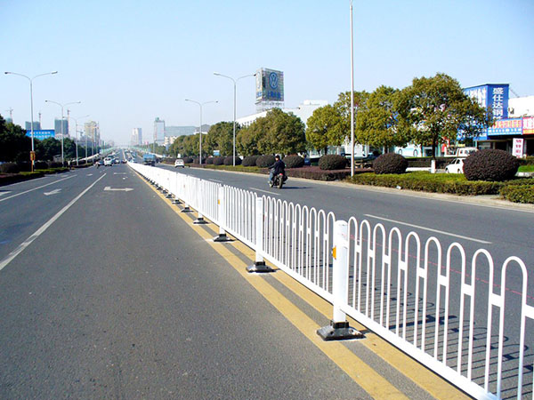 湖北京式道路护栏图片4
