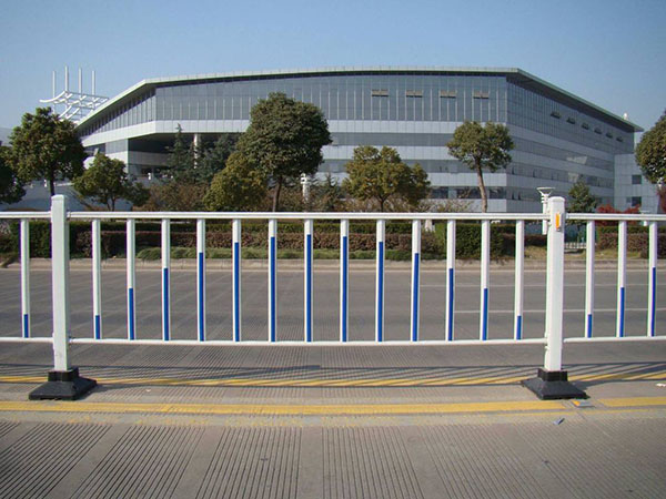 市政道路护栏图片2