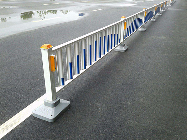 市政道路护栏图片3
