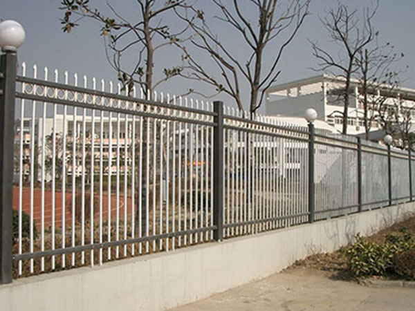 湖北学校锌钢护栏图片3