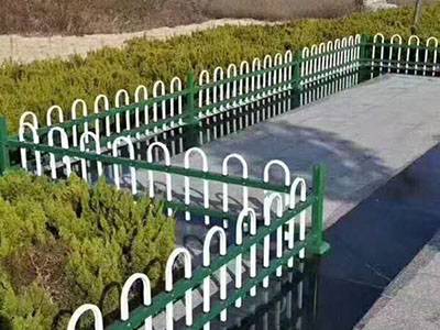 草坪锌钢护栏图片5